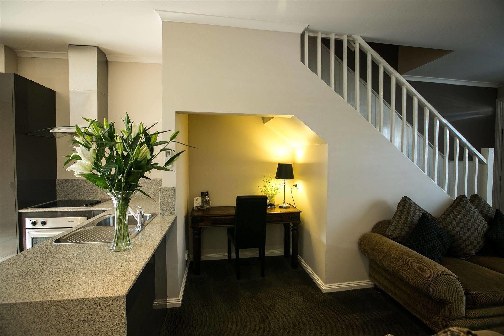 Gallery Apartments Warrnambool Buitenkant foto