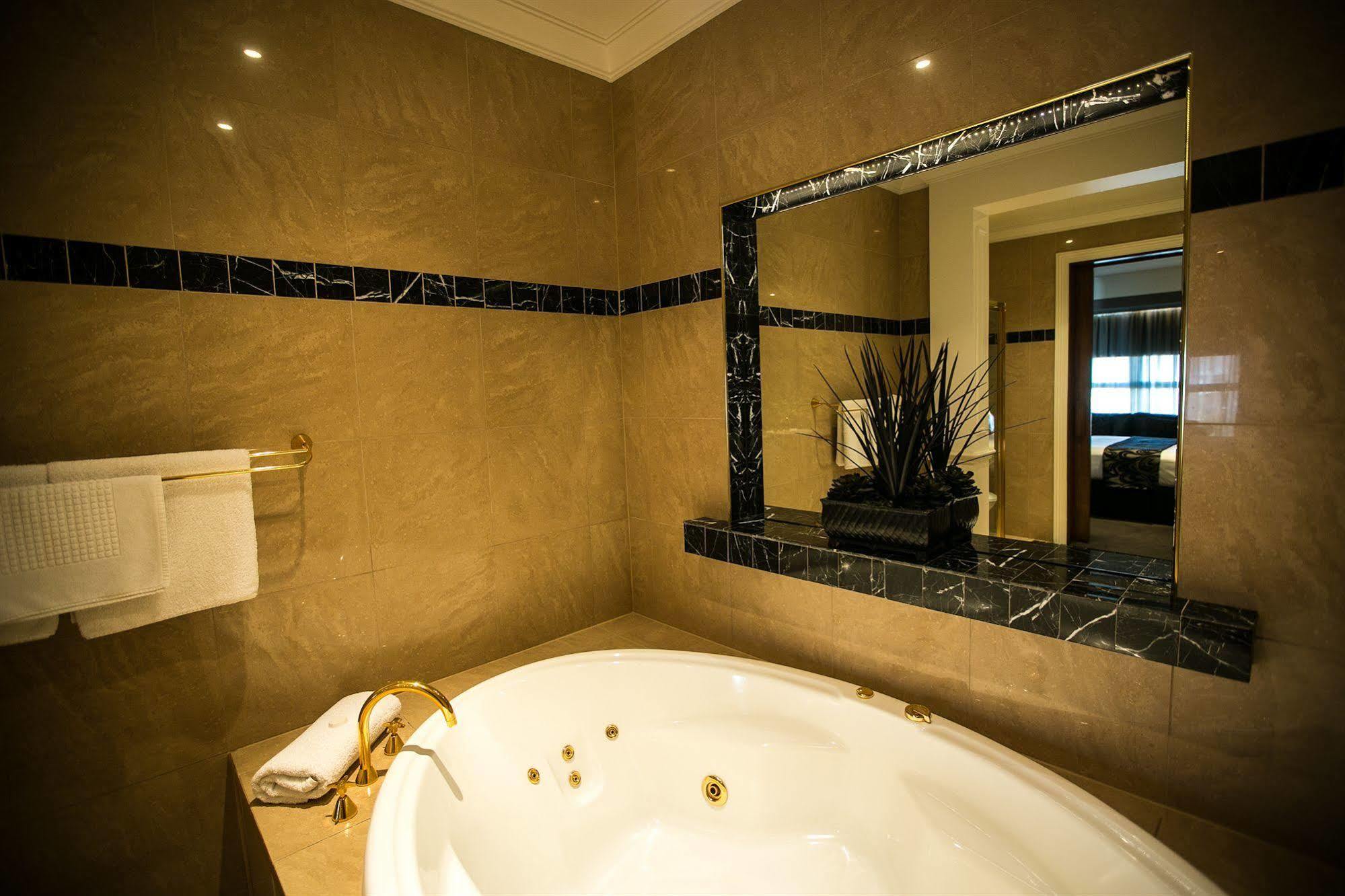 Gallery Apartments Warrnambool Buitenkant foto